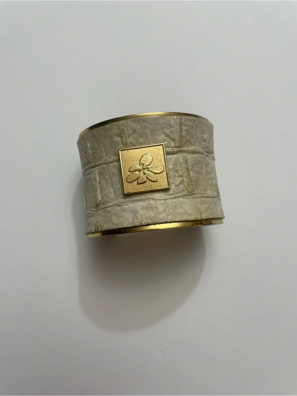 Vintage Brahmin Rare Orchid Logo Croc Embossed Leather Cuff Bracelet